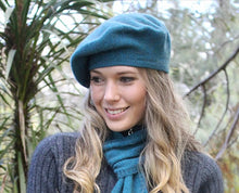 Load image into Gallery viewer, Possum/Merino Beret