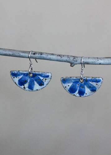 Half Moon Petals