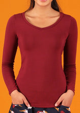 Load image into Gallery viewer, V- Neck L\S Top - Maroon