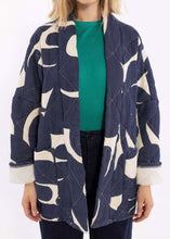 Load image into Gallery viewer, Danekatrin Quilt Jacket - Navy/Chalk
