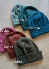 Load image into Gallery viewer, Possum/Merino Turnback Beanie