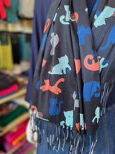 Load image into Gallery viewer, Winter Scarf - Cats/Black