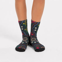 Load image into Gallery viewer, Red Fox Sox - size M - Bush Tucker Gathering