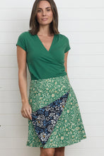 Load image into Gallery viewer, Chameleon Reversible Skirt, Ivy/Camelia