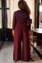 Load image into Gallery viewer, Evie Top - Plum