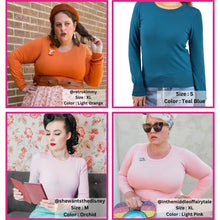 Load image into Gallery viewer, Crew Neck Jumper - Peacock