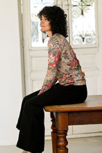 Load image into Gallery viewer, Ally Tee - Tan Floral