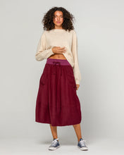 Load image into Gallery viewer, Guru skirt - Cord, Merlot
