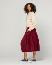 Load image into Gallery viewer, Guru skirt - Cord, Merlot
