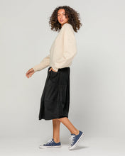Load image into Gallery viewer, Guru skirt - Cord, Black