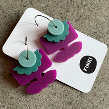 Load image into Gallery viewer, Retro Flower Dangles