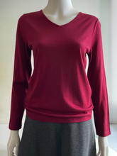 Load image into Gallery viewer, Merino L/S Top - Shiraz