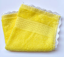 Load image into Gallery viewer, Crochet Edge Facewasher
