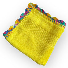 Load image into Gallery viewer, Crochet Edge Facewasher