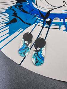 ART ATTACK – Black Dotty Drop