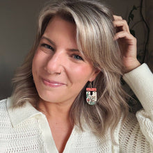 Load image into Gallery viewer, Wildflower Bouquet: Espresso