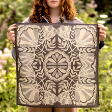 Load image into Gallery viewer, Evelyn Bandana