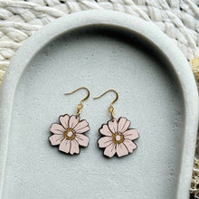 Load image into Gallery viewer, Prairie Blooms: Rose Quartz