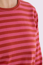 Load image into Gallery viewer, Danejubii Tee - Chilli/Cherry
