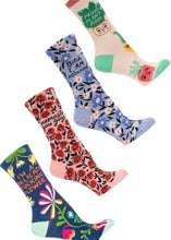 Load image into Gallery viewer, Crew socks, plant