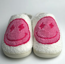 Load image into Gallery viewer, Happy Face Slippers - Pink