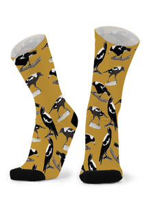 Red Fox Sox - size L - Swooping Season