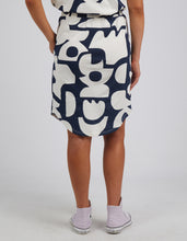 Load image into Gallery viewer, Miro Skirt - Size 22