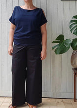 Load image into Gallery viewer, Black drill linea pant