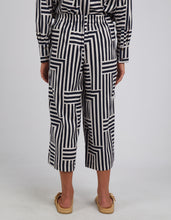Load image into Gallery viewer, Bauhaus Pant - Navy - Size 22