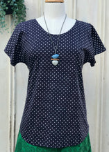 Load image into Gallery viewer, Boxy tee - Navy Spot