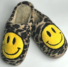 Load image into Gallery viewer, Happy Face Slippers - Leopard