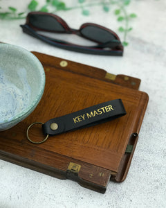 Leather key tag - Key Master