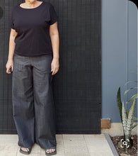 Load image into Gallery viewer, Black denim linea pant
