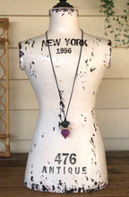 Load image into Gallery viewer, Plateau bird necklace