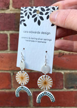 Load image into Gallery viewer, Mustard Starburst - Trio Drops