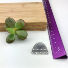 Load image into Gallery viewer, Fairisle studs