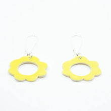 Load image into Gallery viewer, Melon drop Earrings - Yellow