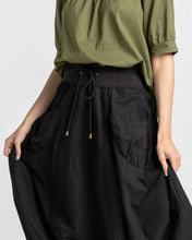 Load image into Gallery viewer, Guru skirt - Black
