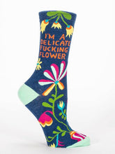 Load image into Gallery viewer, Crew socks, plant