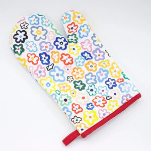 Oven mitt by Shuh Lee