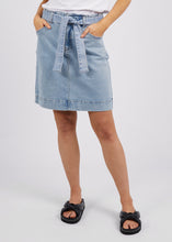 Load image into Gallery viewer, Gracie Denim Skirt - Light Blue - Size 20