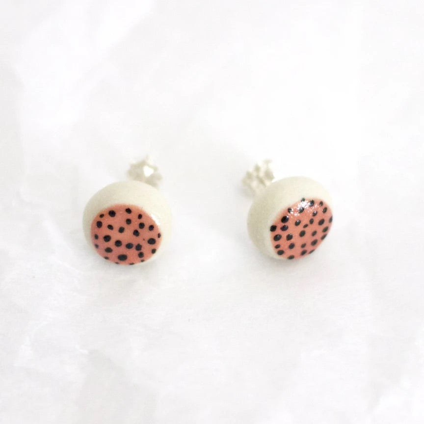 Dot Stud