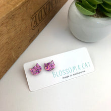 Load image into Gallery viewer, Cat studs - Asstd